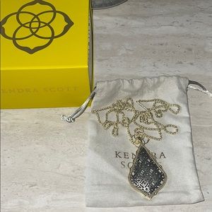 Kendra Scott Necklace